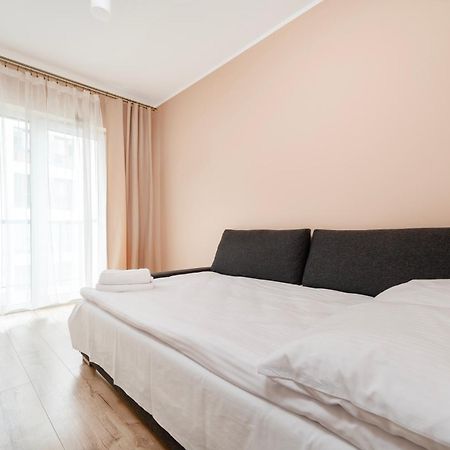 Pogonowskiego Beige Apartment Lodz  Exterior photo